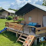 Campismo de Luxo Glamping Place De La Famille