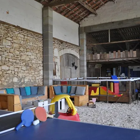 Campismo de Luxo Glamping Place De La Famille Jayac