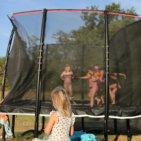 Glamping Place De La Famille Campismo de Luxo *