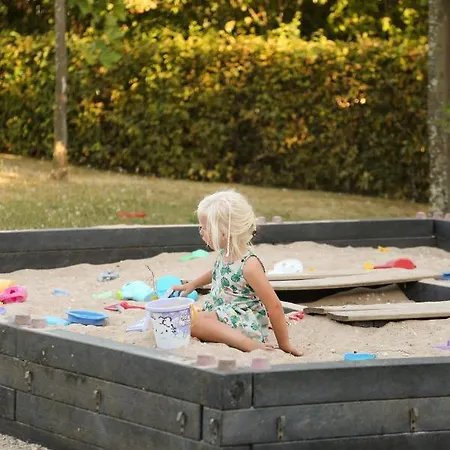 Glamping Place De La Famille Jayac