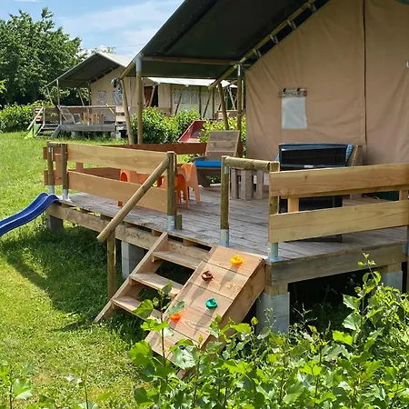 Glamping Place De La Famille * Jayac